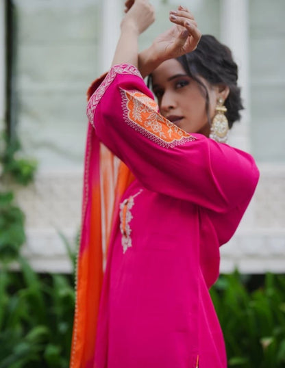 Pink and orange kurta sets